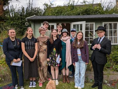 Murder on the Istanbul Express - in the garden