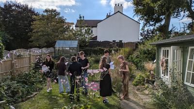 Murder on the Istanbul Express - in the garden